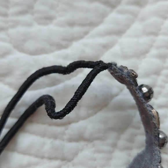 Glitzy rhinestone hair ties - Picture 5 of 5